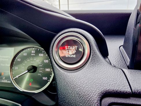 Used 2025 Lexus IS 350 F Sport RWD image 33