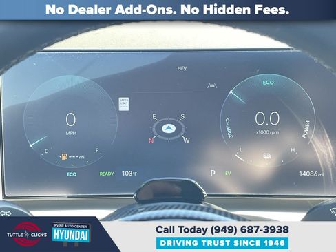 Certified 2025 Hyundai Tucson Limited AWD/4WD image 37