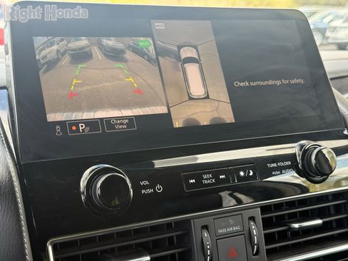 Used 2024 INFINITI QX80 Luxe image 21