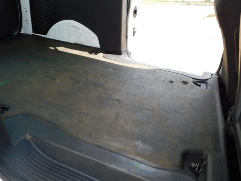 Used 2016 Ford Transit Connect XL FWD image 26