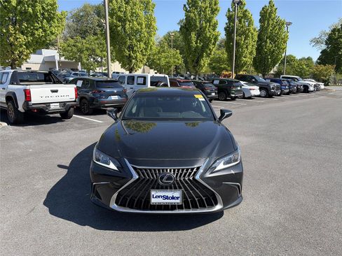 Certified 2024 Lexus ES 350 w/ Premium Package FWD image 8