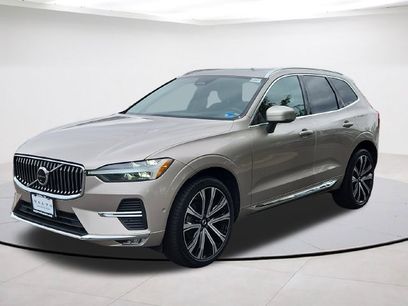 Certified 2023 Volvo XC60 B6 Ultimate w/ Protection Package Premier