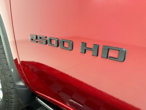 Used 2024 Chevrolet Silverado 2500 LTZ w/ LTZ Plus Package image 8