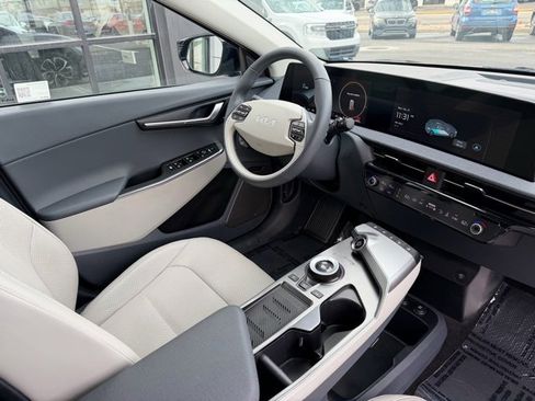 Used 2023 Kia EV6 Wind image 13