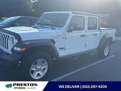 Used 2020 Jeep Gladiator Sport w/ Quick Order Package 24S AWD/4WD image 1
