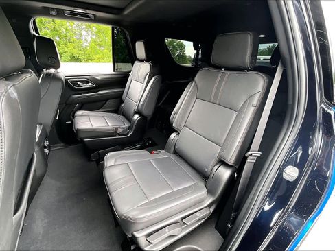 Used 2024 Chevrolet Tahoe RST w/ Luxury Package RWD image 21