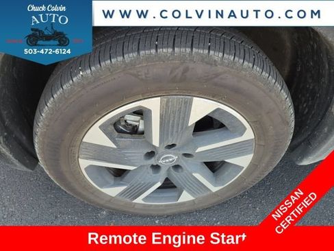 Certified 2025 Nissan Kicks SV w/ SV Premium Package AWD/4WD image 4