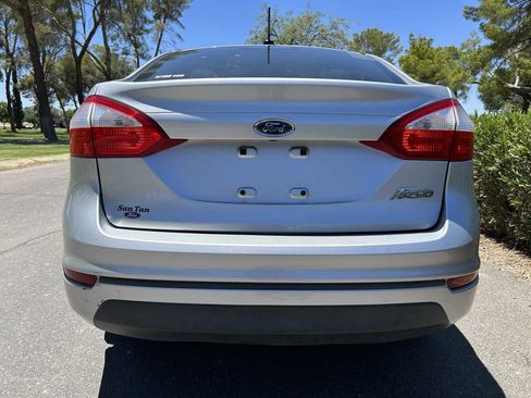 Used 2017 Ford Fiesta S image 8