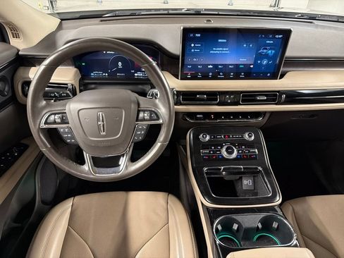 Certified 2021 Lincoln Nautilus Reserve w/ Cargo Utility Package AWD/4WD image 8