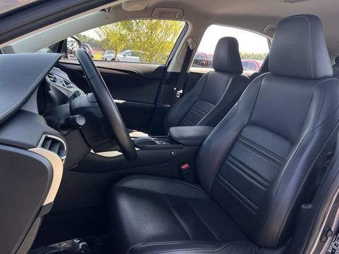 Used 2016 Lexus NX 200t FWD image 12