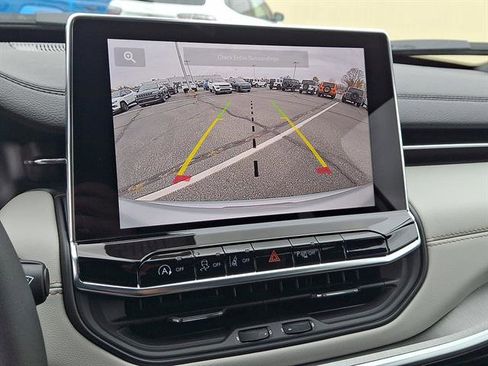 New 2026 Jeep Compass Limited image 14