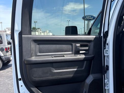 New 2026 RAM 3500 Tradesman AWD/4WD image 22