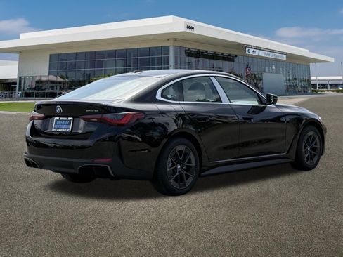 New 2026 BMW i4 eDrive40 RWD image 10