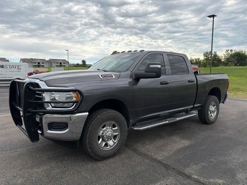 Used 2024 RAM 2500 Tradesman w/ Chrome Appearance Group AWD/4WD image 1