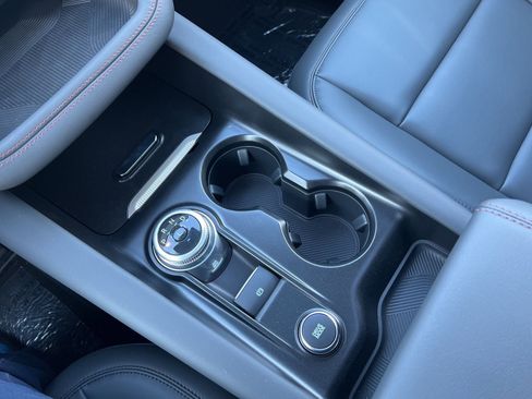 New 2025 Ford Explorer Active w/ Active Comfort Package image 26