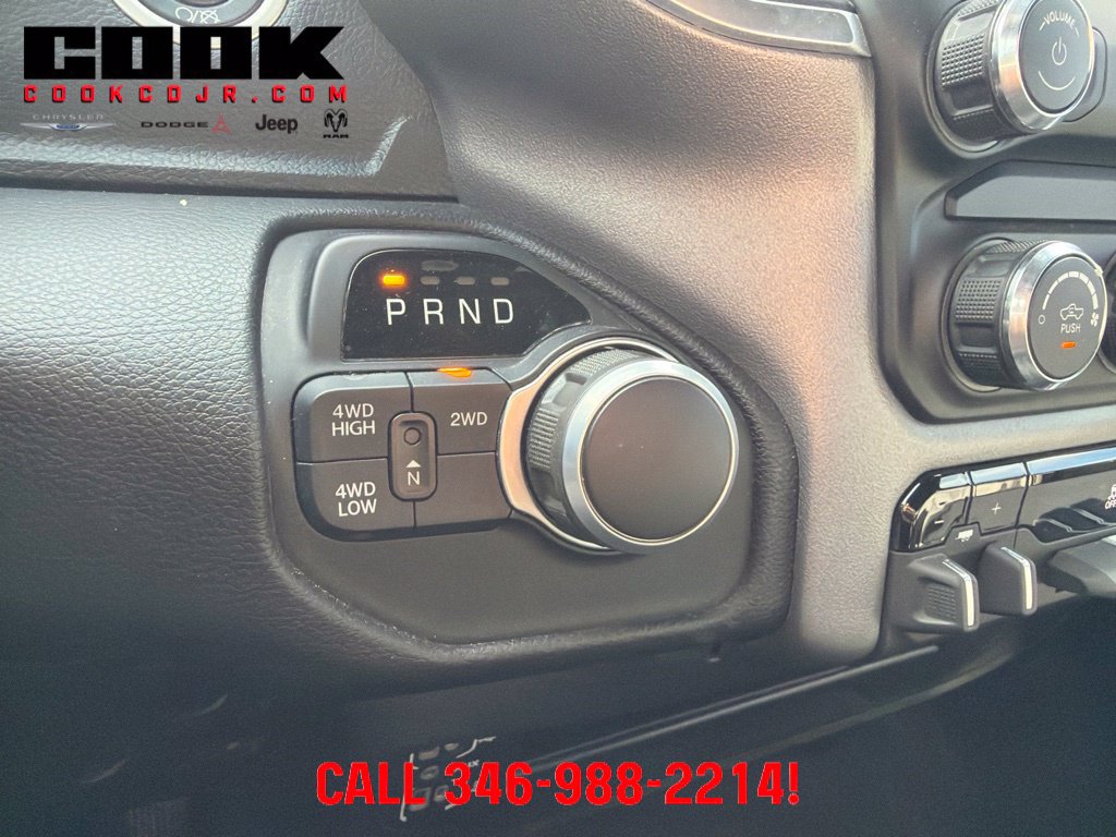 Used 2024 RAM 2500 Big Horn AWD/4WD image 18
