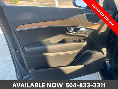 Used 2024 Volvo XC90 B6 Plus AWD/4WD image 25