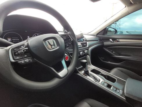 Used 2021 Honda Accord LX image 14