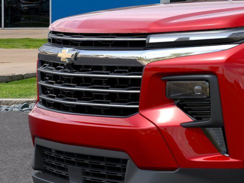 New 2026 Chevrolet Traverse LT w/ Sun and Wheel Package image 13