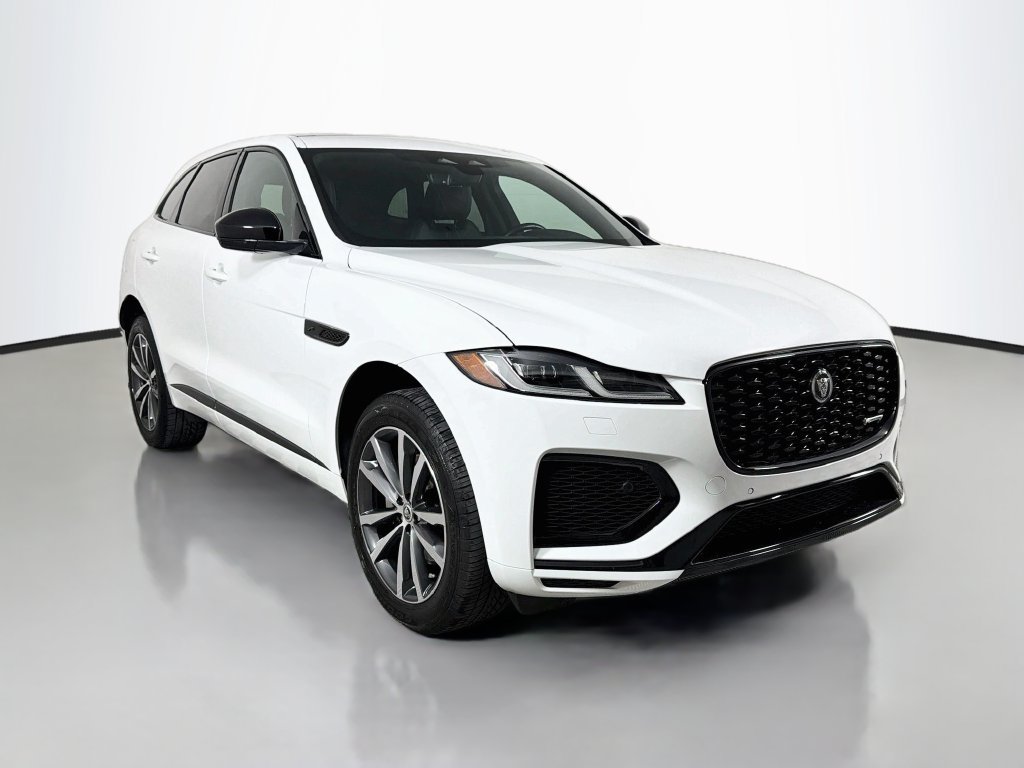 Used 2025 Jaguar F-PACE R-Dynamic S AWD/4WD image 3