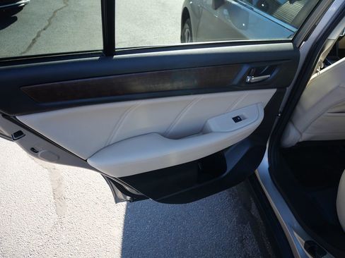 Used 2019 Subaru Outback 2.5i Limited image 20