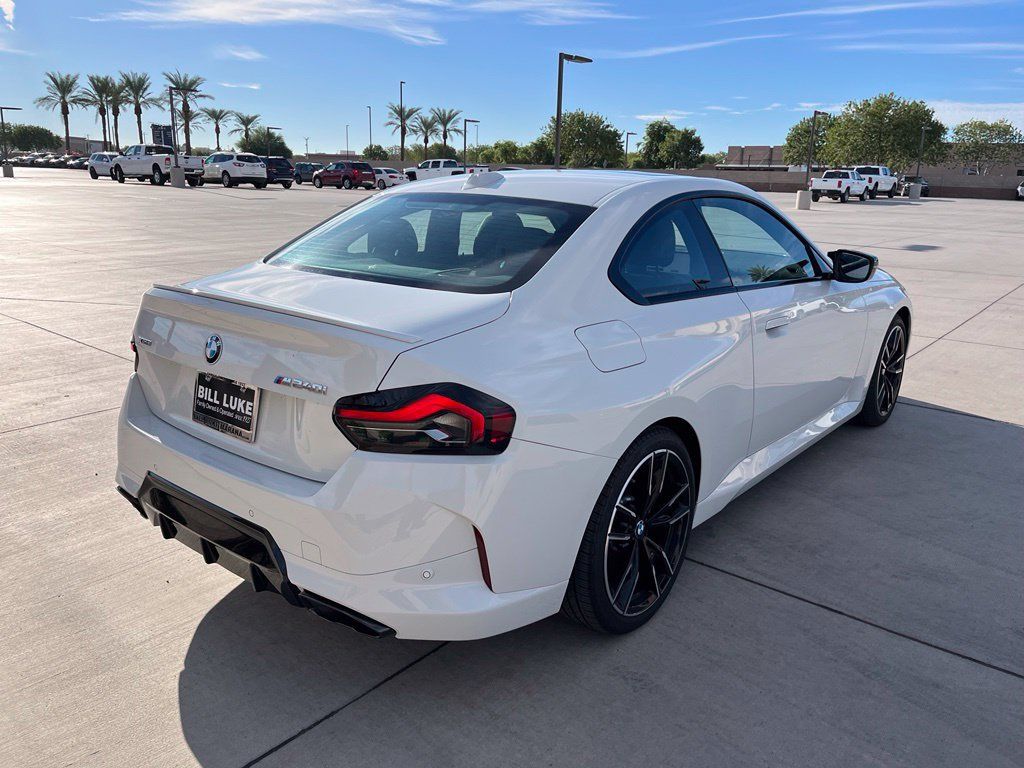 Used 2026 BMW M240i xDrive Coupe AWD/4WD image 7