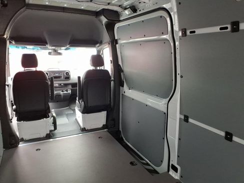 New 2026 Mercedes-Benz Sprinter 2500 image 27