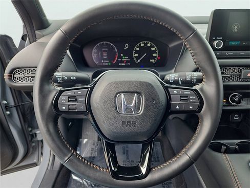 Certified 2024 Honda HR-V Sport image 25