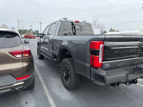 Certified 2026 Ford F350 Platinum w/ Tremor Off-Road Package image 14