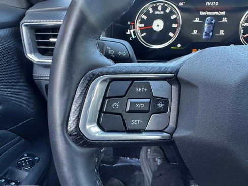 Used 2025 Ford Mustang Premium image 22