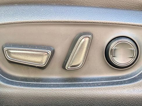 Used 2023 Toyota Camry SE image 26