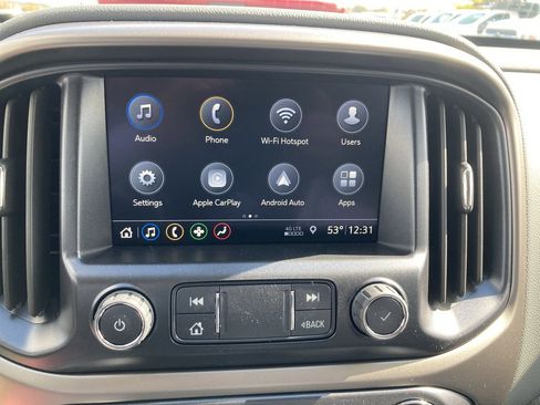 Used 2022 Chevrolet Colorado Z71 w/ Z71 Midnight Edition image 32