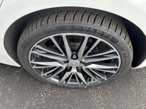 Used 2023 Cadillac CT5 V w/ Platinum Package AWD/4WD image 7
