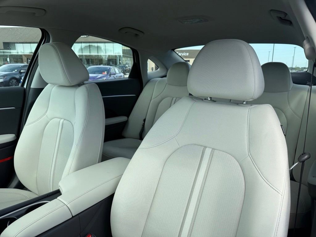 New 2026 Hyundai Sonata Blue FWD image 23