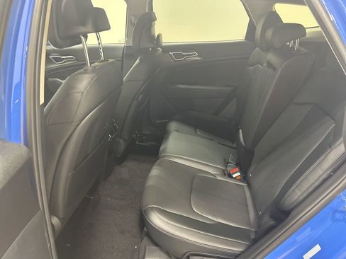 New 2026 Kia Sportage EX image 24