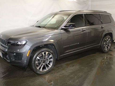Used 2022 Jeep Grand Cherokee L Overland AWD/4WD image 2