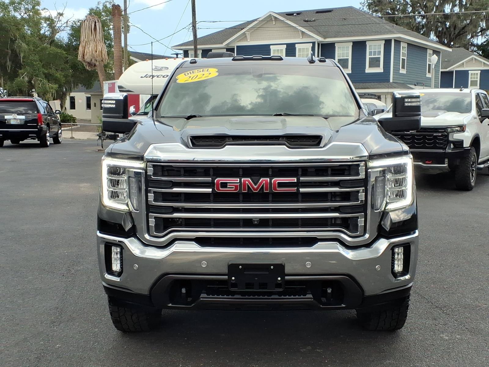 Used 2022 GMC Sierra 2500 SLT w/ SLT Premium Package AWD/4WD image 8