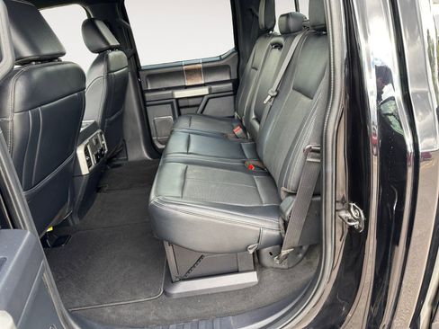 Used 2022 Ford F250 Lariat w/ Chrome Package image 13