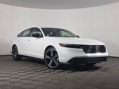 New 2026 Honda Accord SE image 2