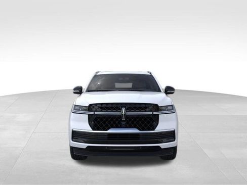 New 2025 Lincoln Navigator L Reserve w/ Jet Appearance Package image 7