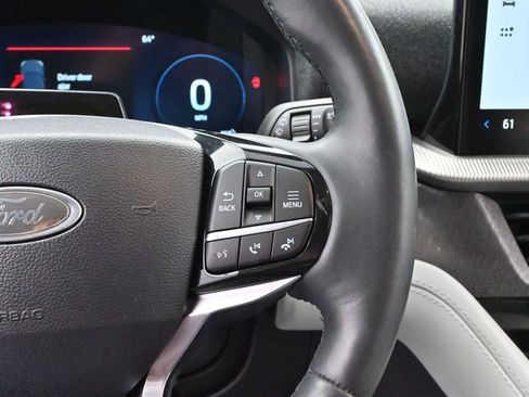 Used 2025 Ford Explorer Platinum w/ Ultimate Package AWD/4WD image 16