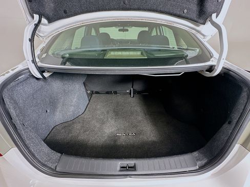 Used 2019 Nissan Sentra SV image 26