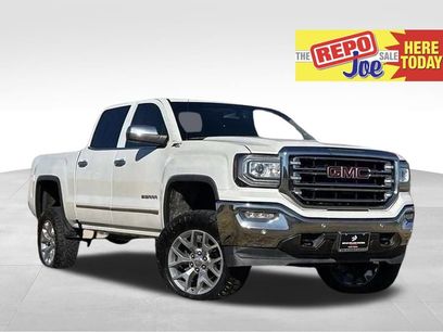 Used 2017 GMC Sierra 1500 SLT w/ SLT Premium Package