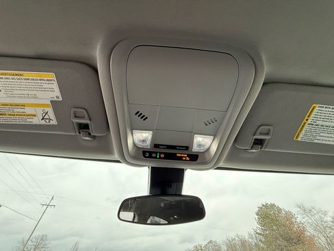 Certified 2023 Chevrolet Equinox LS w/ LS Convenience Package image 22