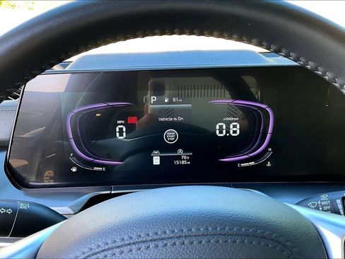 Certified 2024 Kia Telluride S image 13