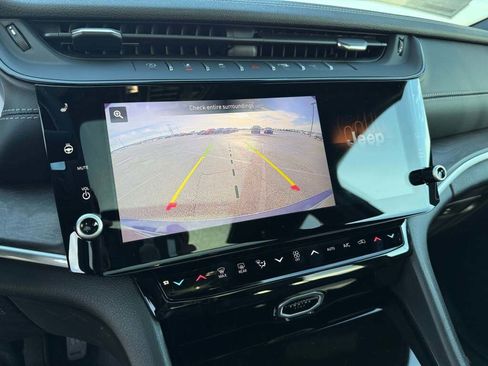 New 2026 Jeep Grand Cherokee Limited image 34