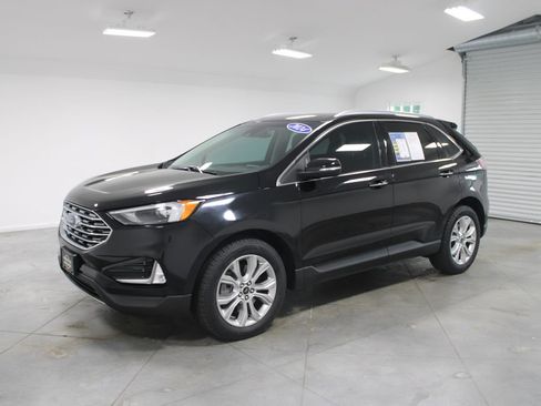 Used 2024 Ford Edge Titanium AWD/4WD image 4
