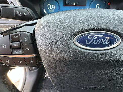 New 2026 Ford Escape Platinum w/ Premium Technology Package AWD/4WD image 19