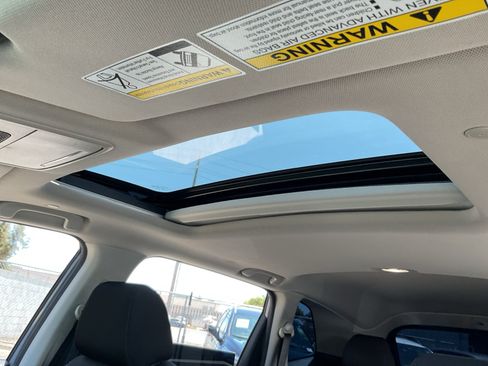 Used 2024 Honda CR-V EX image 25