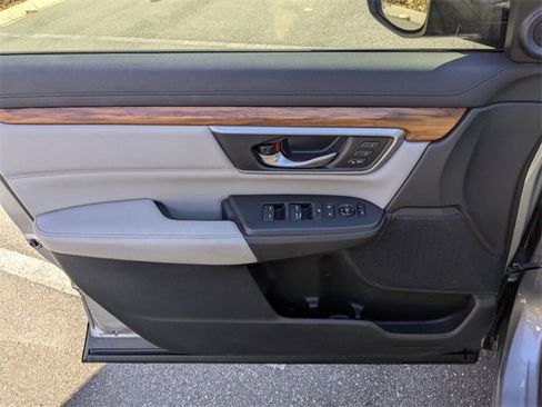 Used 2017 Honda CR-V EX-L image 29